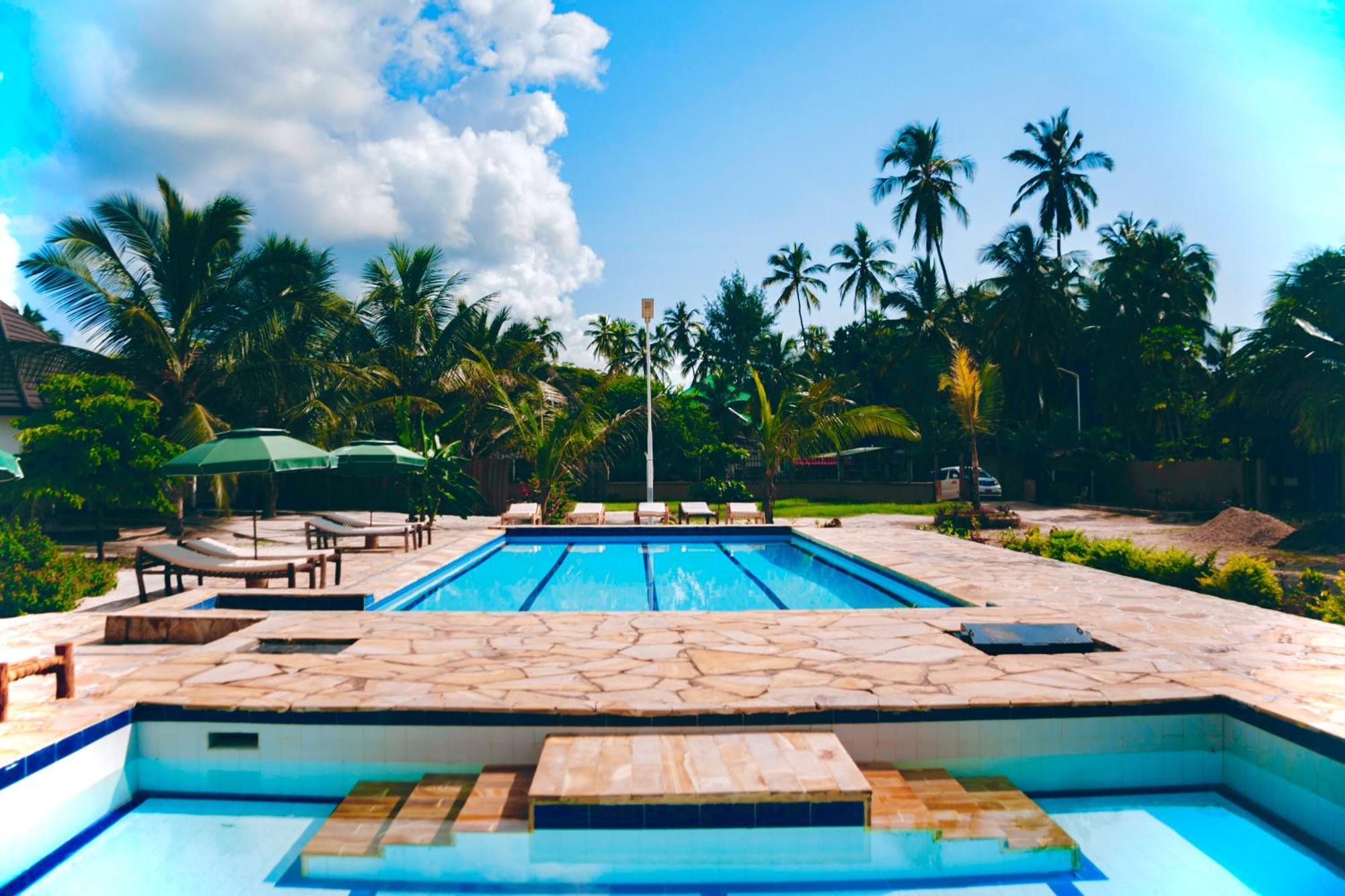 Mambo Ocean Resort Pwani Mchangani Bagian luar foto